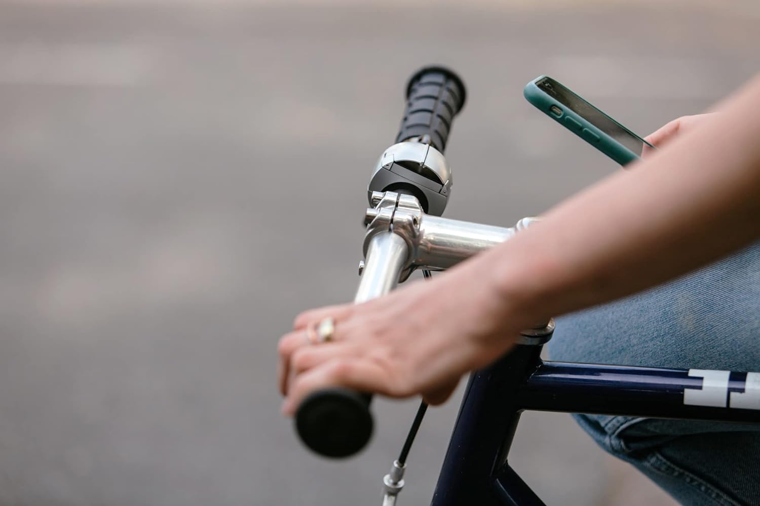 Loop Mobile Mount Twist – Scootup Scooters Trading llc